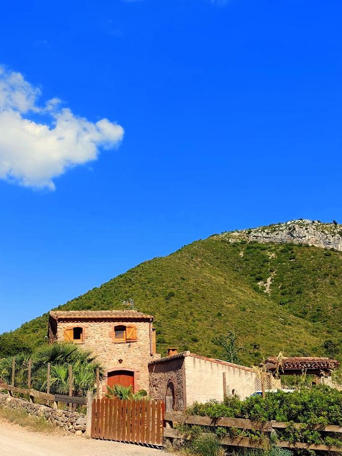 Corral D'En Romagosa Guest House Begues ภายนอก รูปภาพ