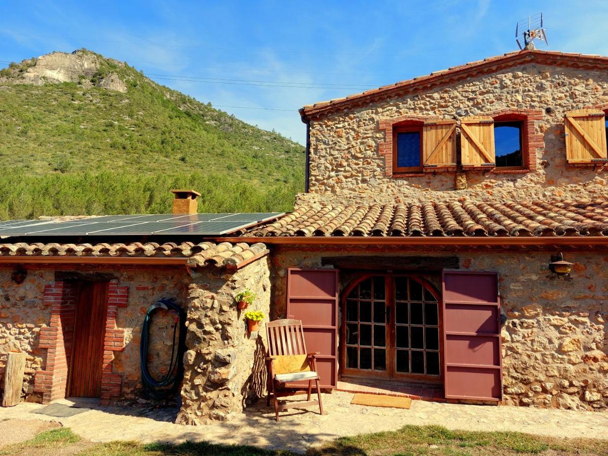 Corral D'En Romagosa Guest House Begues ภายนอก รูปภาพ