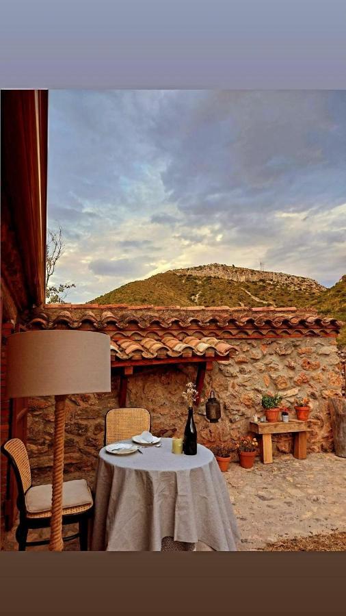 Corral D'En Romagosa Guest House Begues ภายนอก รูปภาพ